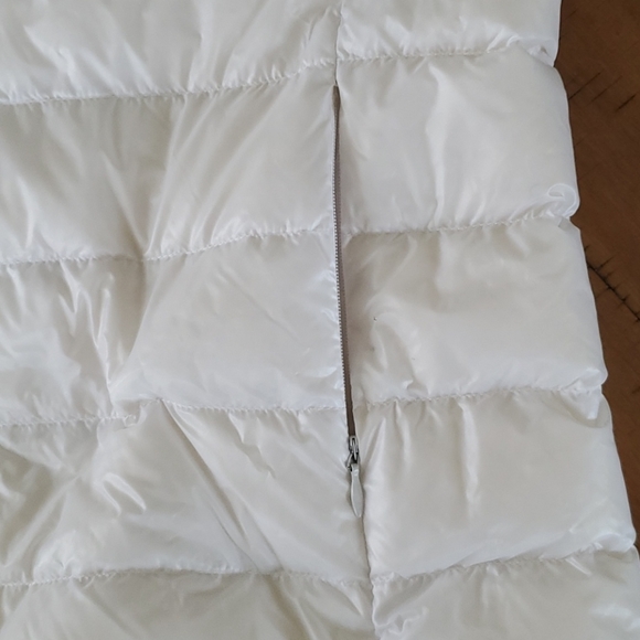 🆕️ Passport Puffer Jacket - Picture 6 of 16